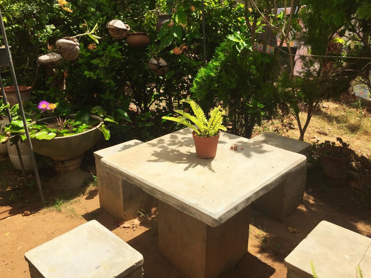 Hotel Negombo Luaran gambar